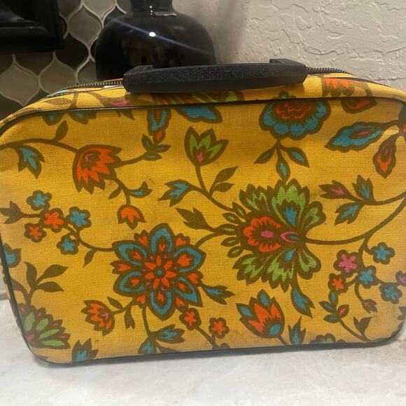 Vintage floral mini retro  suitcase 14” fantastic - Picture 10 of 10
